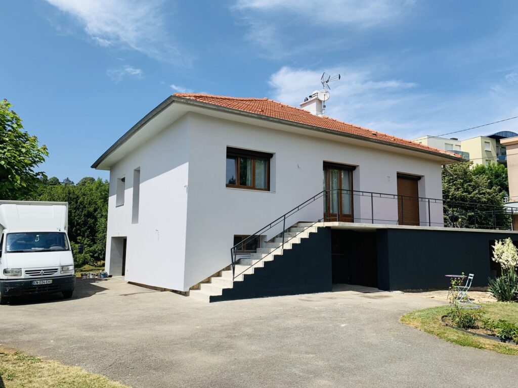 Innen- und Außenrenovierungen in Singen