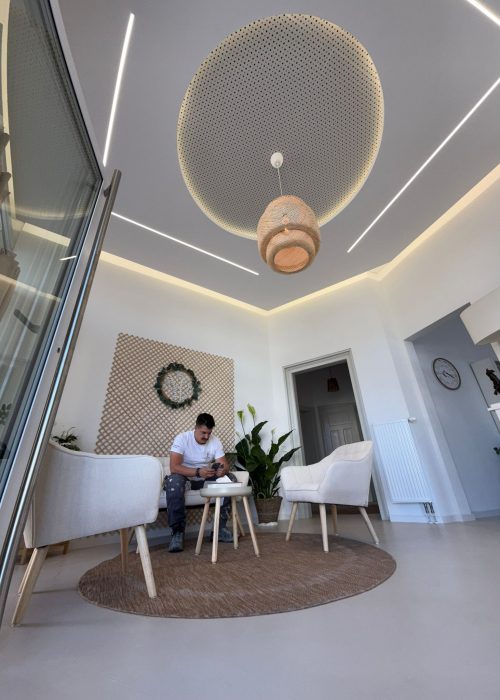 1ebd741a-7ba5-4153-8e21-3a9800d70dfc